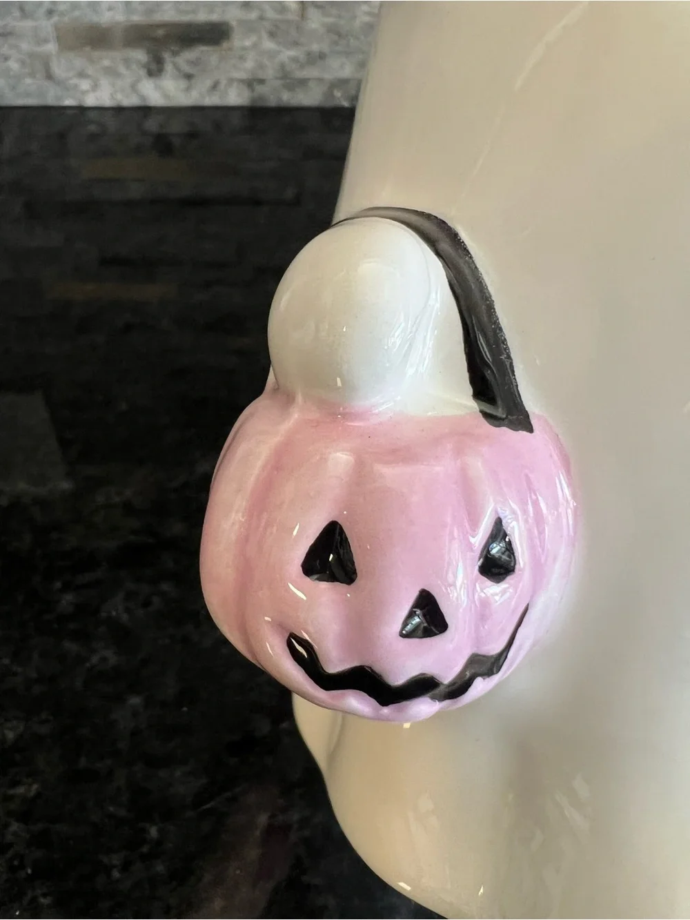 ADORABLE!!! Stacking SWEET TREATS Cat Ghost Ceramic Decor- 13 1/2 In Tall!!